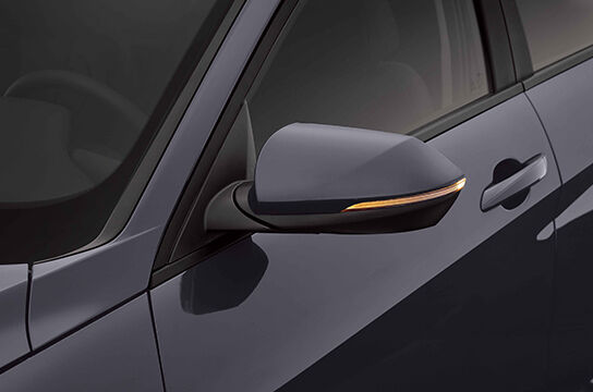 The new Elantra Exterior Sideview Mirrors